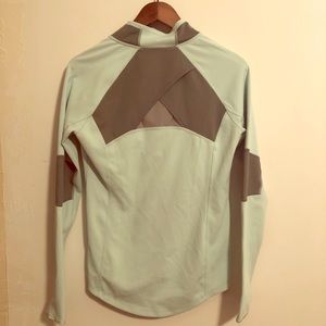 Athleta quarter zip pull over